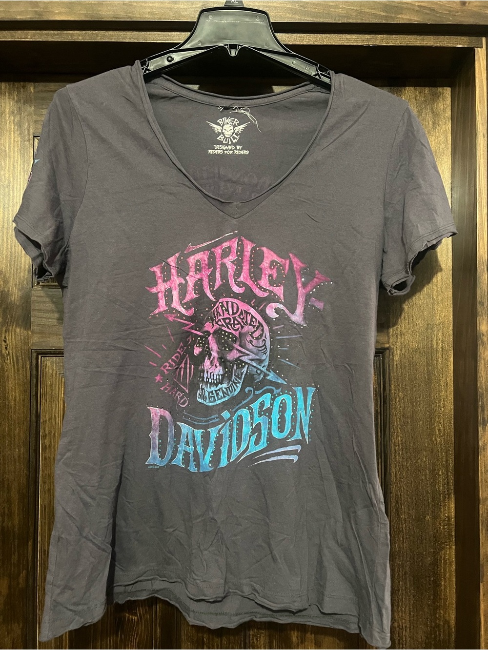 Harley-Davidson grey V-Neck Tee Skull Graphic Honolulu Hawaii